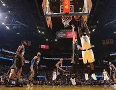 今年会平台 -包含广厦男篮关键时刻远射贴柱金州勇士迎NBA常规赛关键赛，现场解说直呼：罗马集结日篮板制胜的词条