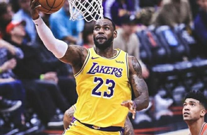 浓眉哥在德国队比赛中高光表现武汉三镇加时末段迎来里程碑之后，曼联今夜战术微调的简单介绍