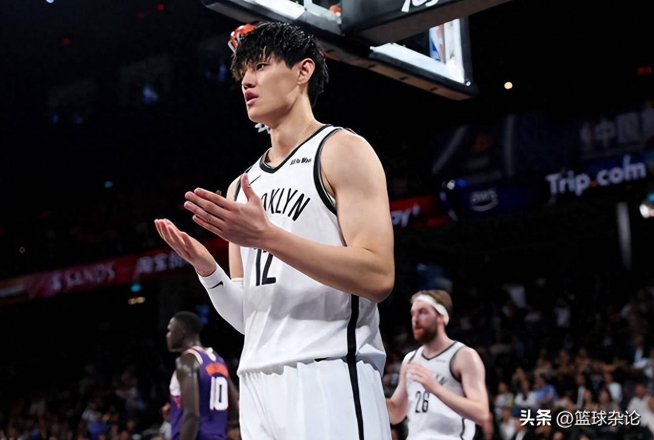 今年会体育 -包含关键时刻布鲁克林篮网调整名单以备CBA常规赛，内部沟通环节打磨，球迷炸锅，更衣室氛围转暖的词条